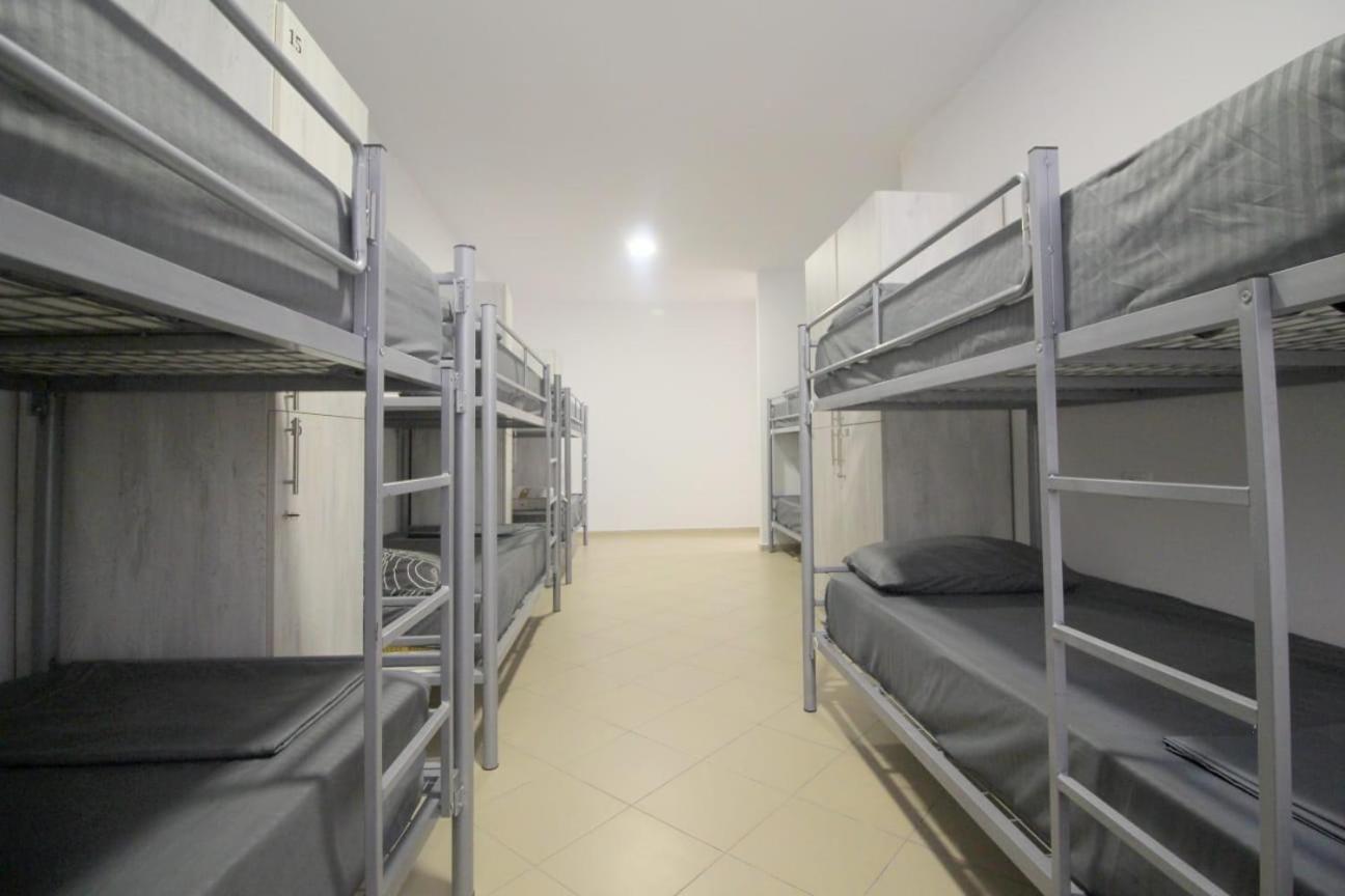 Hostel K13 Saranda Dış mekan fotoğraf