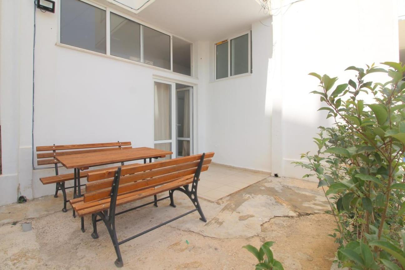 Hostel K13 Saranda Dış mekan fotoğraf