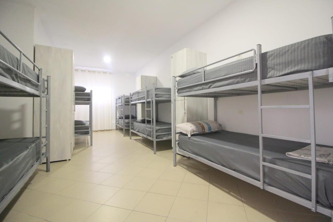 Hostel K13 Saranda Dış mekan fotoğraf
