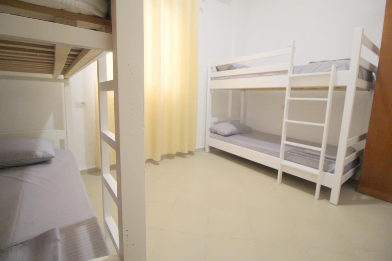 Hostel K13 Saranda Dış mekan fotoğraf
