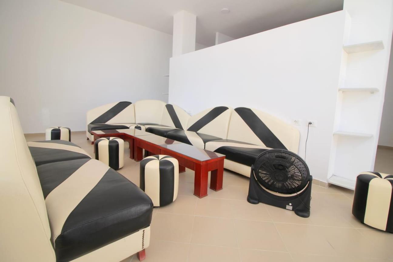 Hostel K13 Saranda Dış mekan fotoğraf