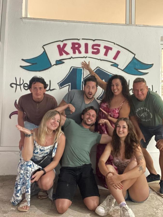 Hostel K13 Saranda Dış mekan fotoğraf